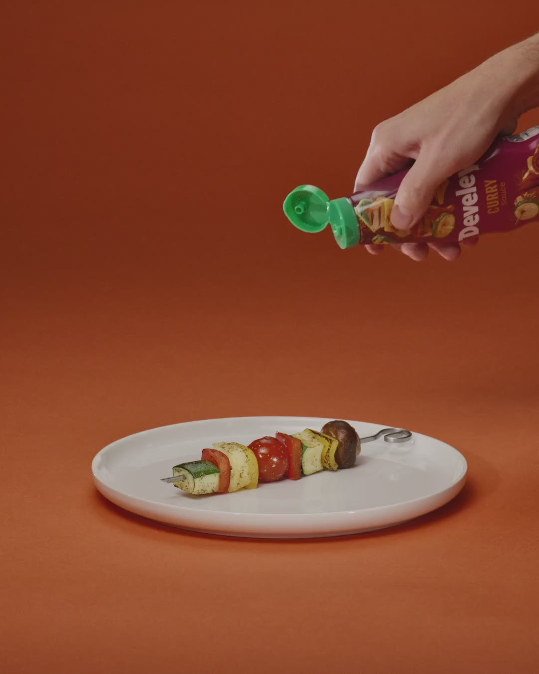 Develey Curry Sauce 250 ml mit Schaschlikspieß