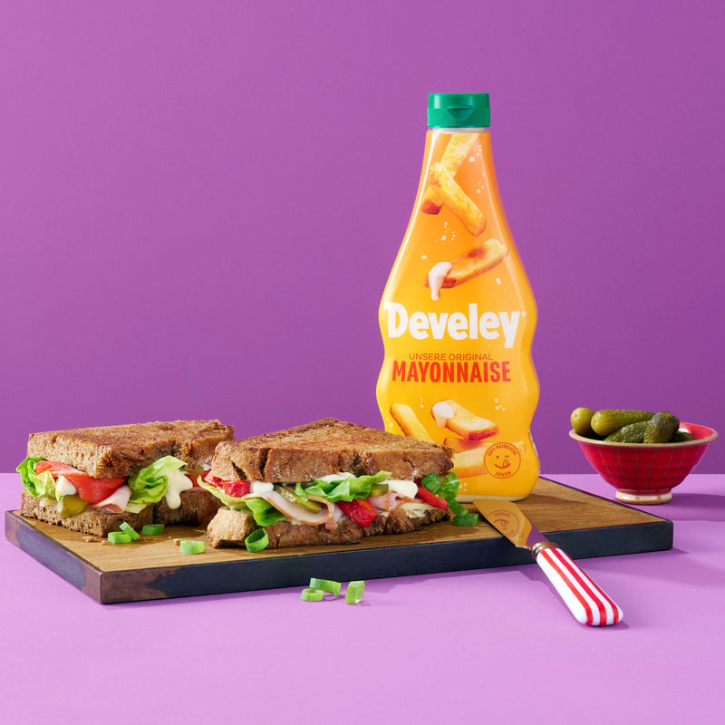 Saftig-knuspriges Käse-Schinken-Sandwich mit dem Develey-Mayo-Kitchenhack 